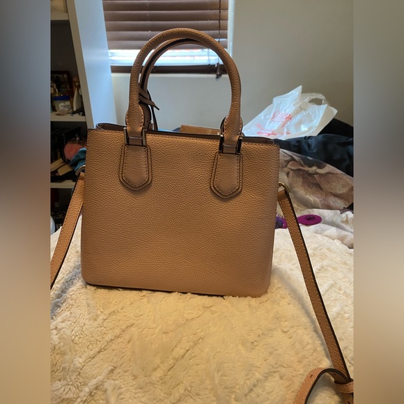 EUC Michael Kors cross body mini purse